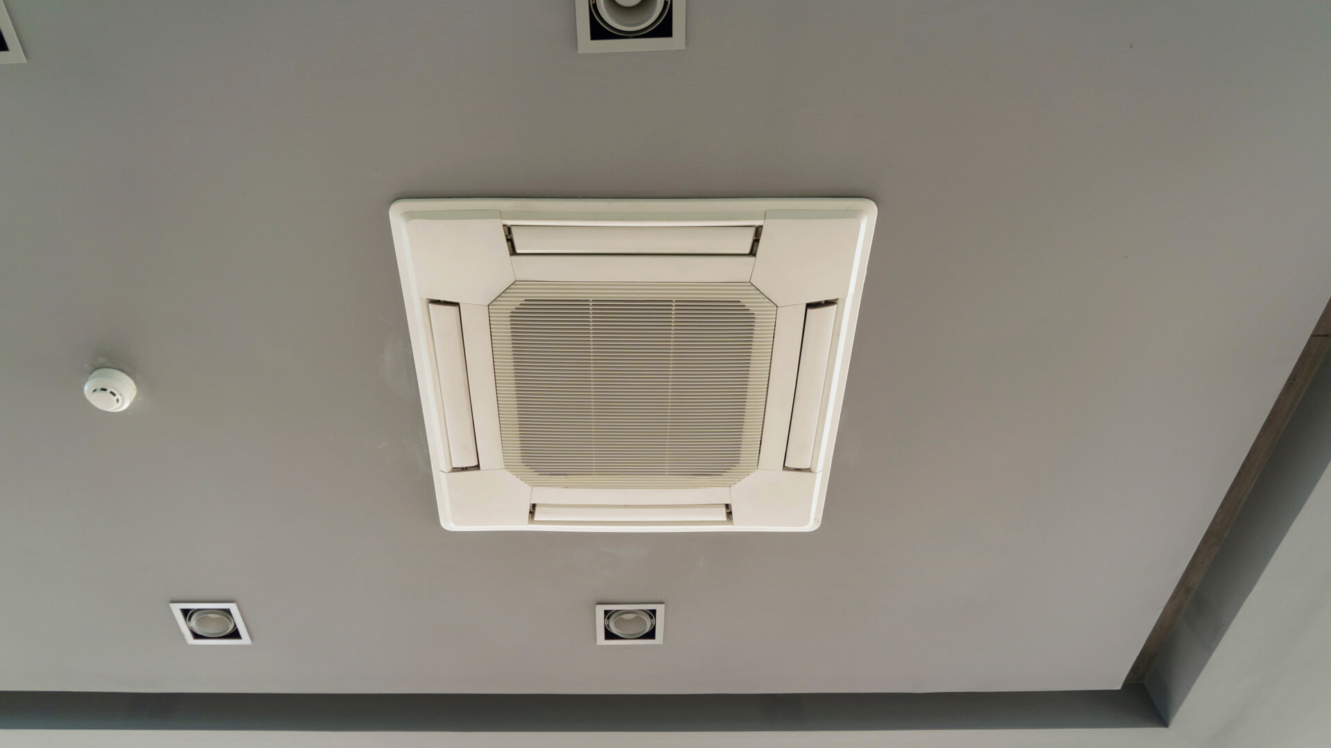 ceiling mounted cassette type air conditioner in b 2022 05 31 06 33 21 utc